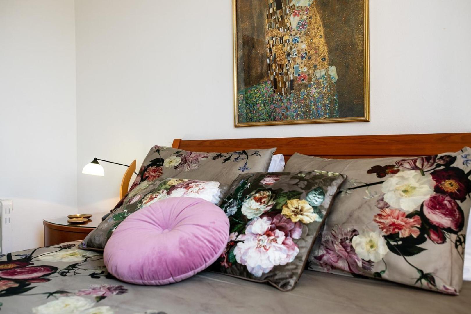 Villa Mareonda - Apartments Sussurro โรวีน ภายนอก รูปภาพ